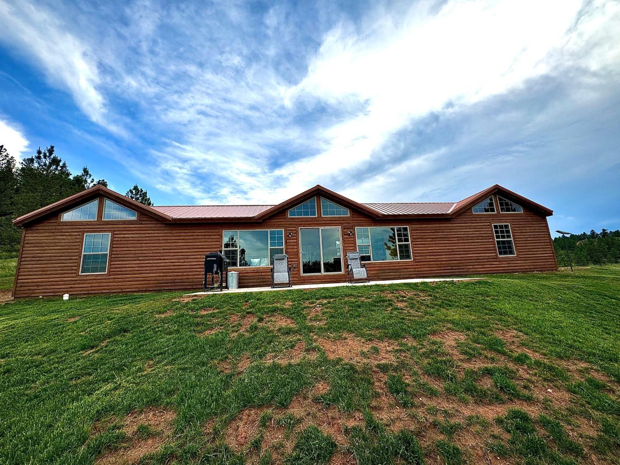 The Lodge At Devils Tower Exteriör bild